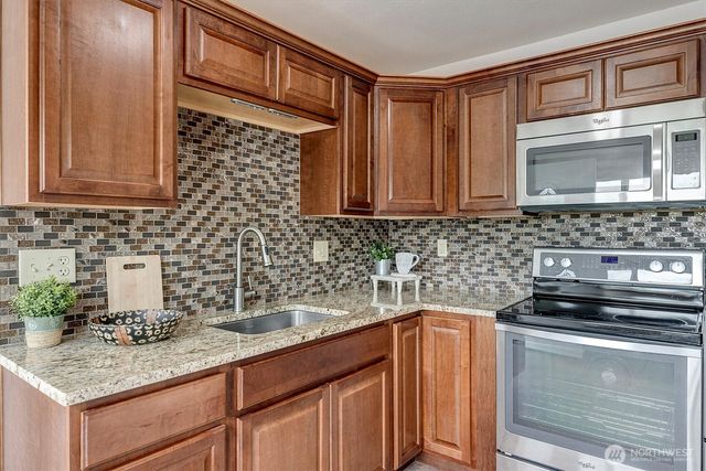 14214 Woods Lake Road, Monroe, WA 98272