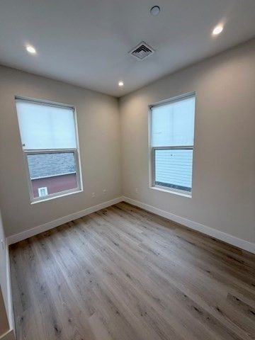 186 Bedford St 203, Lexington, MA 02420