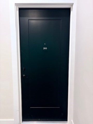 186 Bedford St 203, Lexington, MA 02420