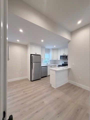 186 Bedford St 203, Lexington, MA 02420