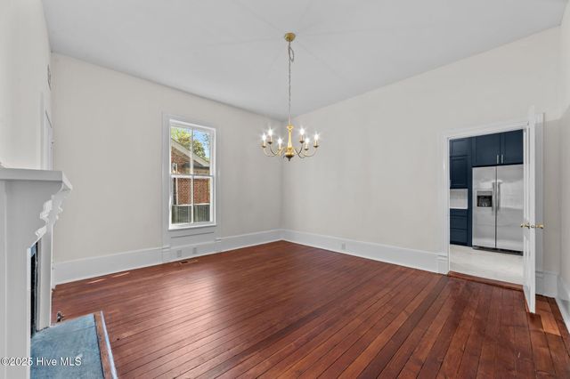 325 N Market Street, Washington, NC 27889