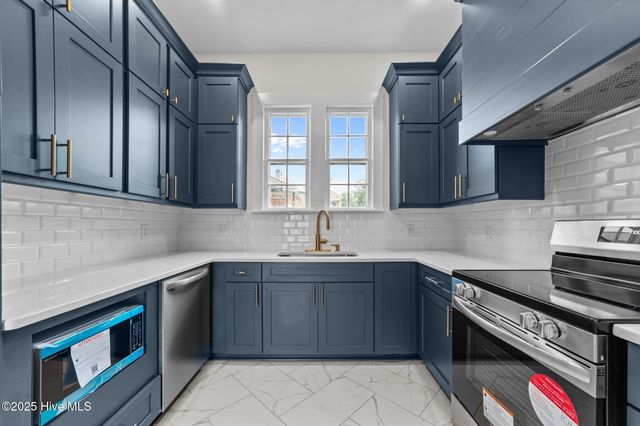 325 N Market Street, Washington, NC 27889