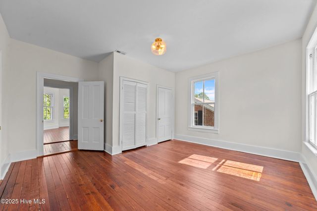 325 N Market Street, Washington, NC 27889