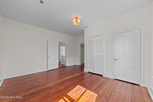 325 N Market Street, Washington, NC 27889