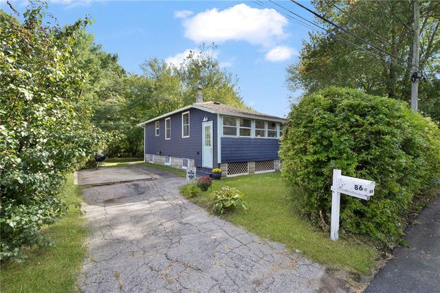 86 Oakside Street, Warwick, RI 02889