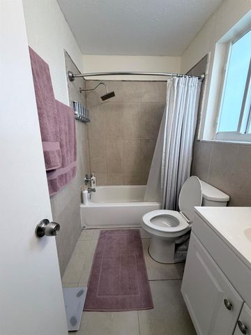 2000 SW 95th Terrace, Miramar, FL 33025