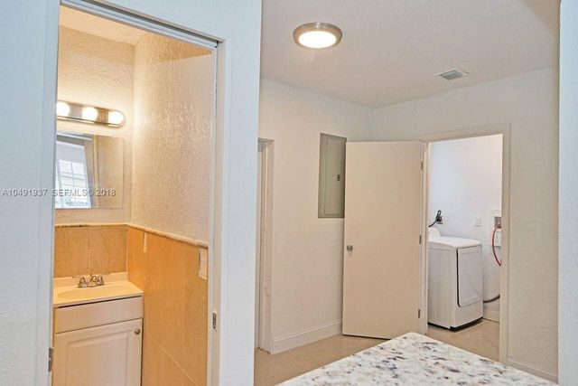 2000 SW 95th Terrace, Miramar, FL 33025