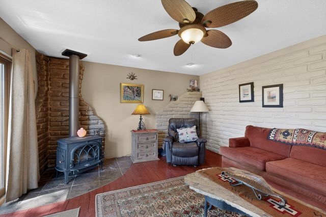 10001 4th Street NW, Albuquerque, NM 87114