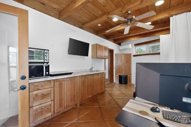 10001 4th Street NW, Albuquerque, NM 87114