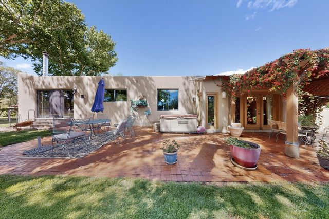 10001 4th Street NW, Albuquerque, NM 87114