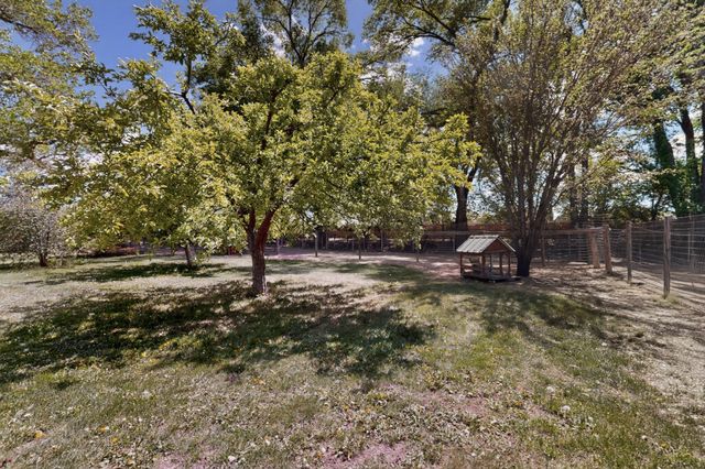 10001 4th Street NW, Albuquerque, NM 87114