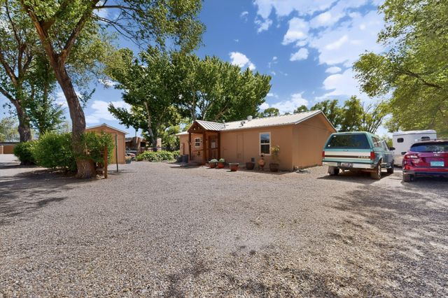 10001 4th Street NW, Albuquerque, NM 87114