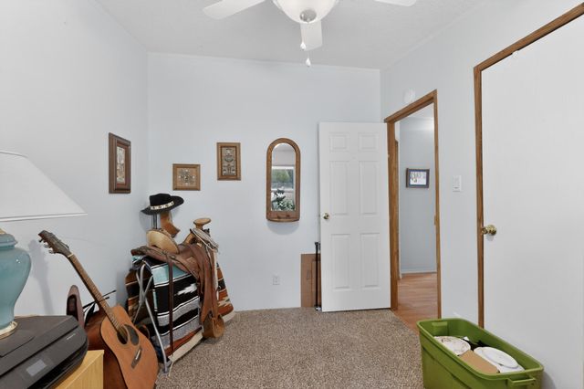 10001 4th Street NW, Albuquerque, NM 87114