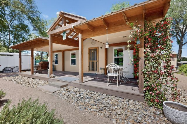10001 4th Street NW, Albuquerque, NM 87114