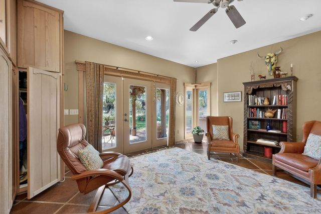 10001 4th Street NW, Albuquerque, NM 87114