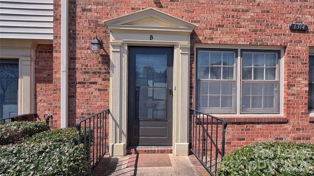 6314 Old Pineville Road B, Charlotte, NC 28217