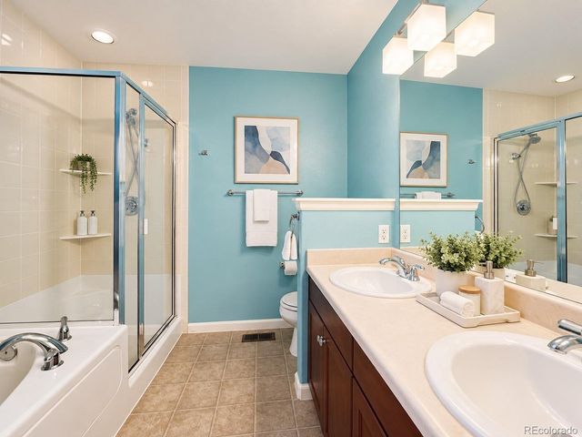 8614 Gold Peak Dr B, Highlands Ranch, CO 80130