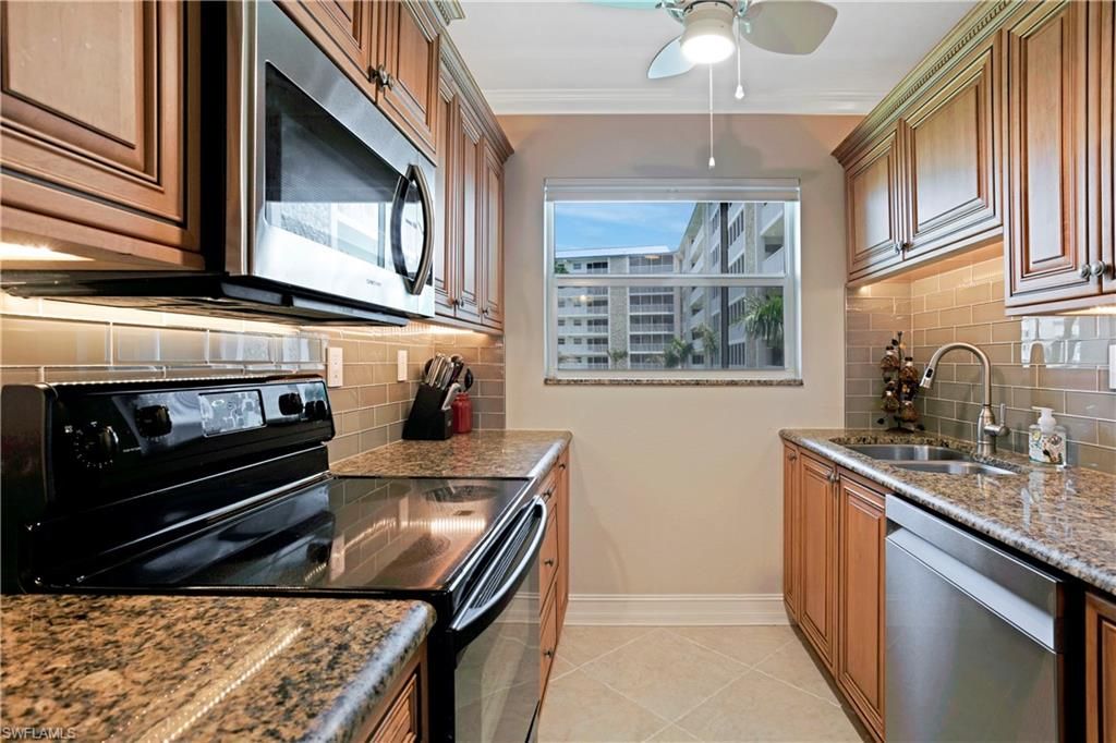 25740 Hickory BLVD 240 D, BONITA SPRINGS, FL 34134 — photo 4