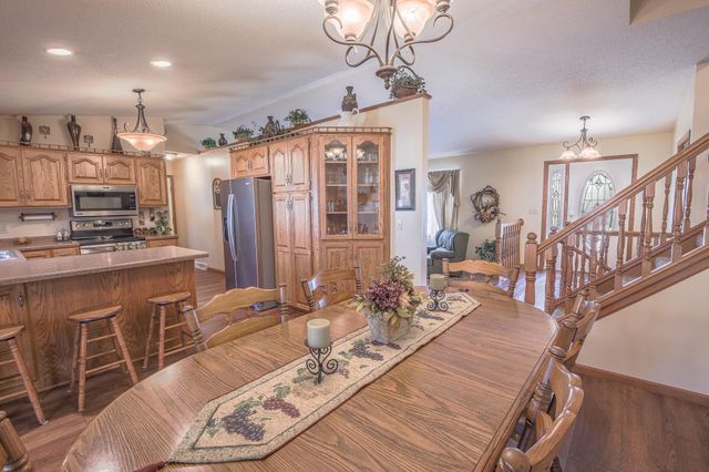 2407 Tranquility Drive, Saint Cloud, MN 56301