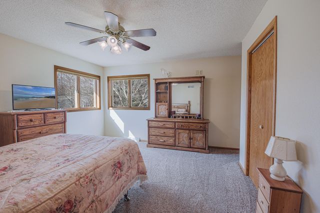 2407 Tranquility Drive, Saint Cloud, MN 56301