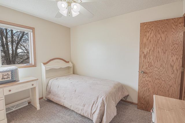 2407 Tranquility Drive, Saint Cloud, MN 56301