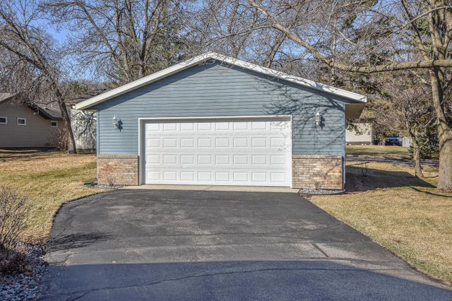 2407 Tranquility Drive, Saint Cloud, MN 56301