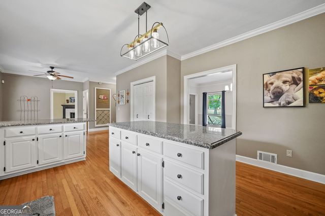 3285 Sundown Court SW, Marietta, GA 30064