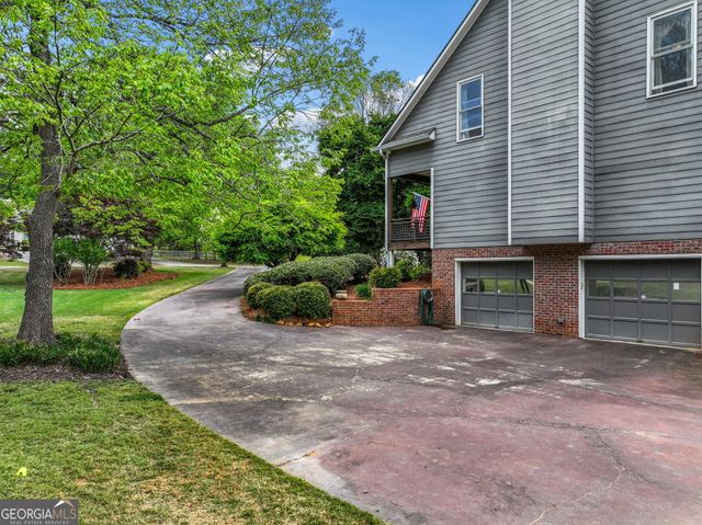 3285 Sundown Court SW, Marietta, GA 30064