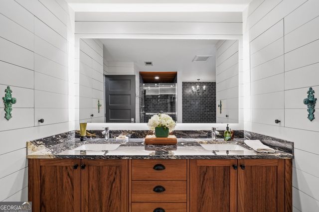 3285 Sundown Court SW, Marietta, GA 30064