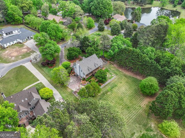 3285 Sundown Court SW, Marietta, GA 30064