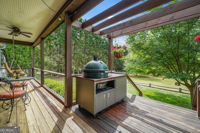 3285 Sundown Court SW, Marietta, GA 30064