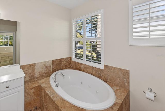 8124 TABBYSTONE PLACE, Bradenton, FL 34201