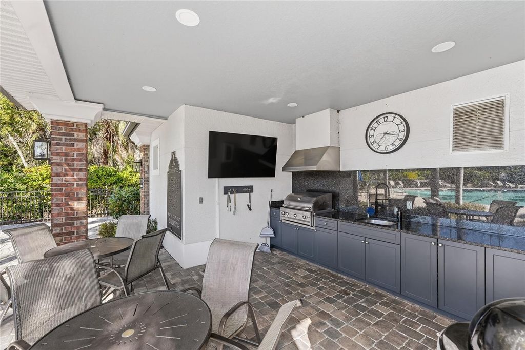 8124 TABBYSTONE PLACE