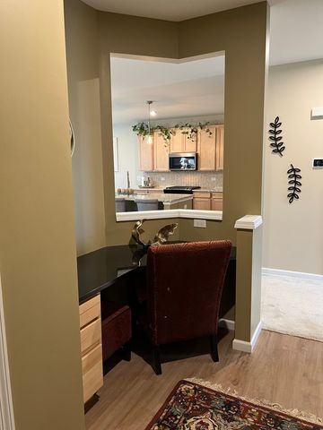 1017 Kessler Drive, Mundelein, IL 60060