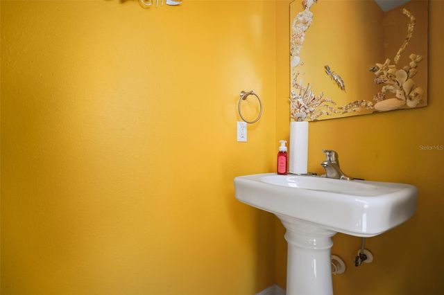 161 VINE STREET, Oviedo, FL 32765