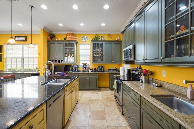161 VINE STREET, Oviedo, FL 32765