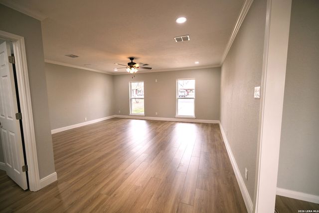 5710 green manor, San Antonio, TX 78223