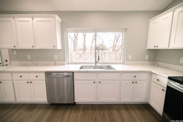 5710 green manor, San Antonio, TX 78223