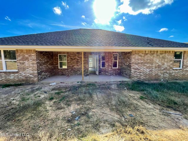 80 Farley Road, Byhalia, MS 38611