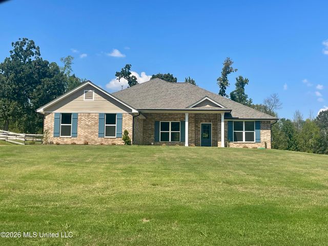 80 Farley Road, Byhalia, MS 38611