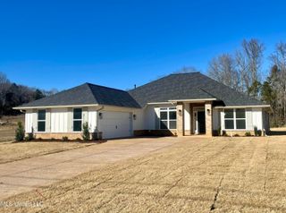 80 Farley Road, Byhalia, MS 38611