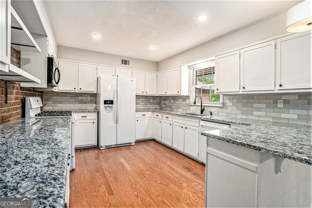 2324 Waterton Court, Atlanta, GA 30338