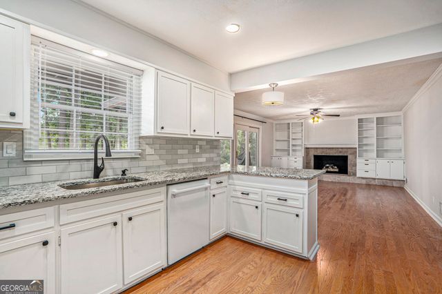 2324 Waterton Court, Atlanta, GA 30338