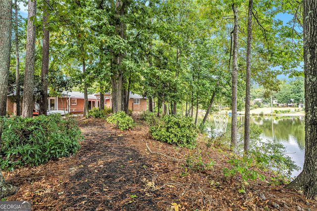 2324 Waterton Court, Atlanta, GA 30338