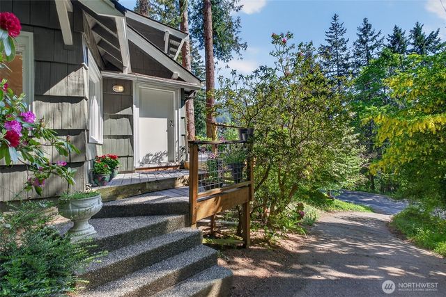 671 Chuckanut Drive N, Bellingham, WA 98229