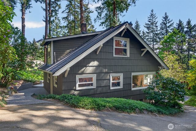 671 Chuckanut Drive N, Bellingham, WA 98229
