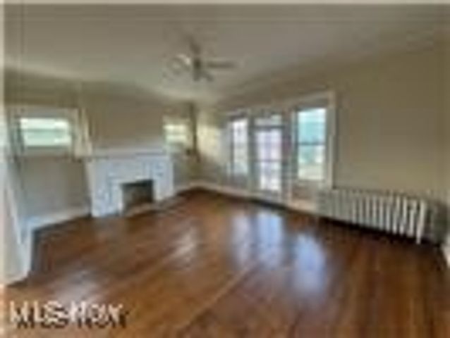 1615 Ridgefield Road, Cleveland Heights, OH 44118