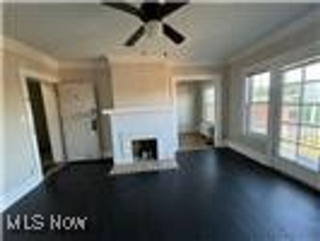 1615 Ridgefield Road, Cleveland Heights, OH 44118