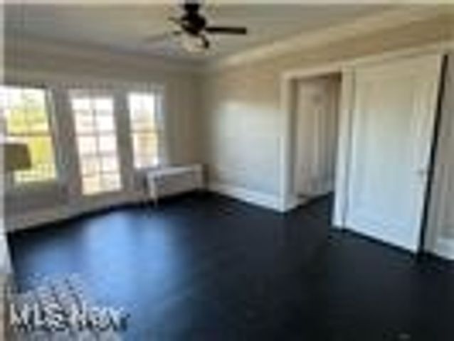 1615 Ridgefield Road, Cleveland Heights, OH 44118