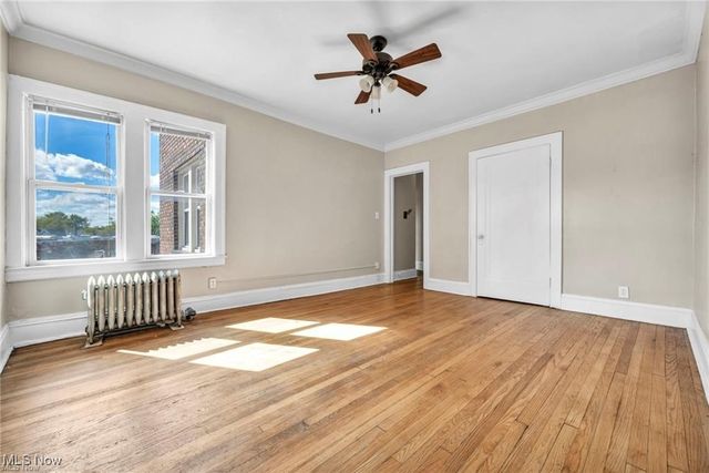 1615 Ridgefield Road, Cleveland Heights, OH 44118